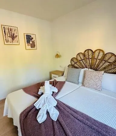 Alma House, Cool Pool Corralejo!