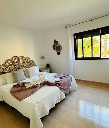 Alma House, Cool Pool Corralejo! *